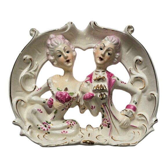 Victorian Porcelain 3D Courting Couple Figurine White Pink & Gold Gilded Plaque - Picture 9 of 9